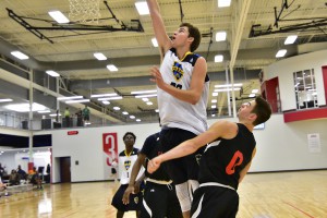 Blake Sadler scoring inside